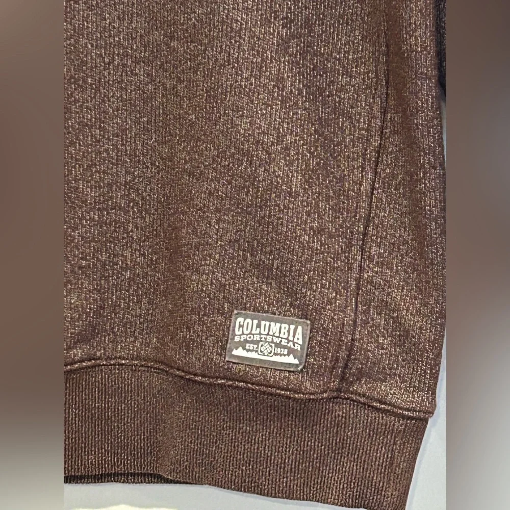 Columbia Men's Chocolate Crewneck Sweater